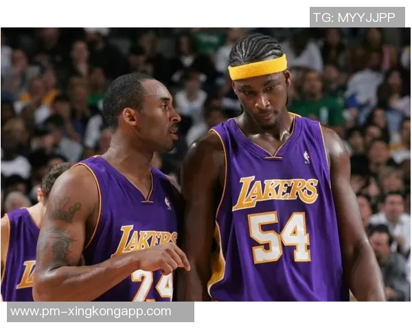 夸梅吐槽工资不包含绝杀奖金科比不传球詹姆斯却总是传球