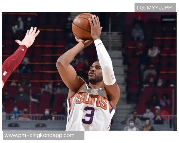 瑞安邓恩谈布克得分能力我们用独特方式助他发挥潜力